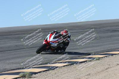 media/Oct-13-2025-Moto Forza (Mon) [[a66d839500]]/2-A Group/Session 2 (Bowl)/